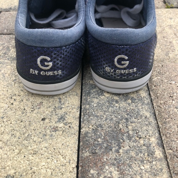 Women's Guess Sneakers - Picture 5 of 7